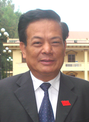 Đồng chí Đinh Duy Sơn Phó chủ tịch HĐND tỉnh.